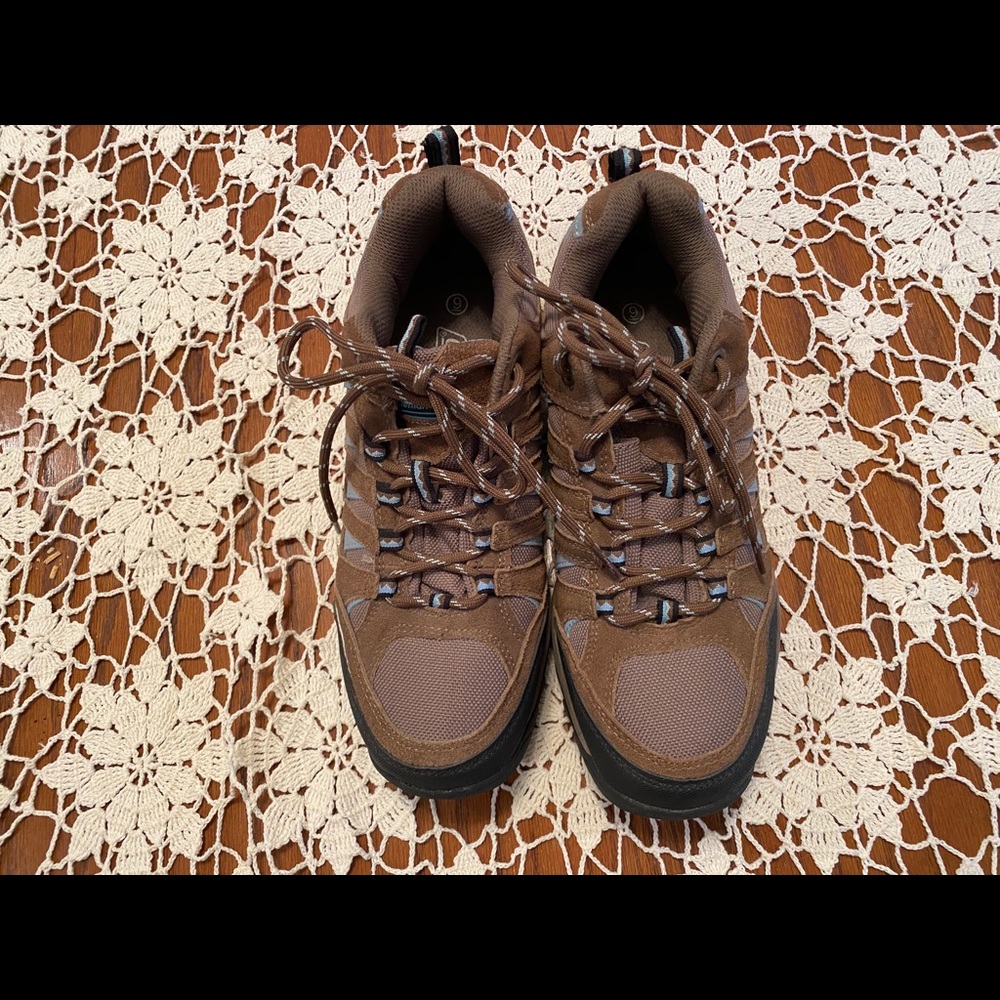 Coleman Brown & Blue Low Hiking Boot